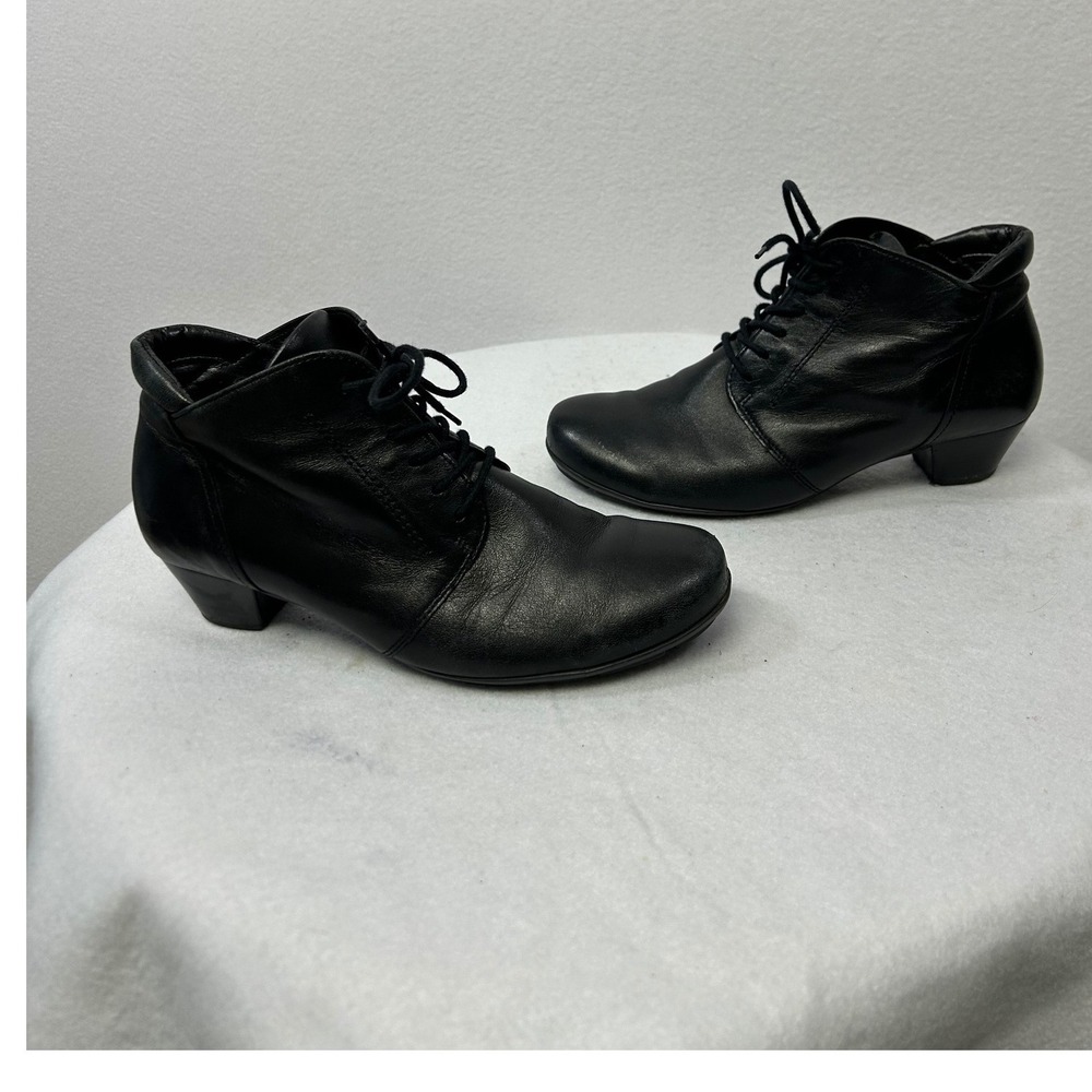 Dark Academia Gabor Womens 5/7.5‎ Black Leather Hovercraft Low Heel Booties